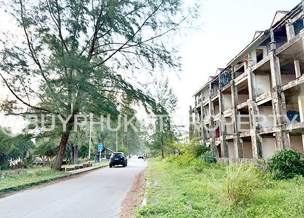 Beachfront land for sale in Mai Khao Beach, Phuket